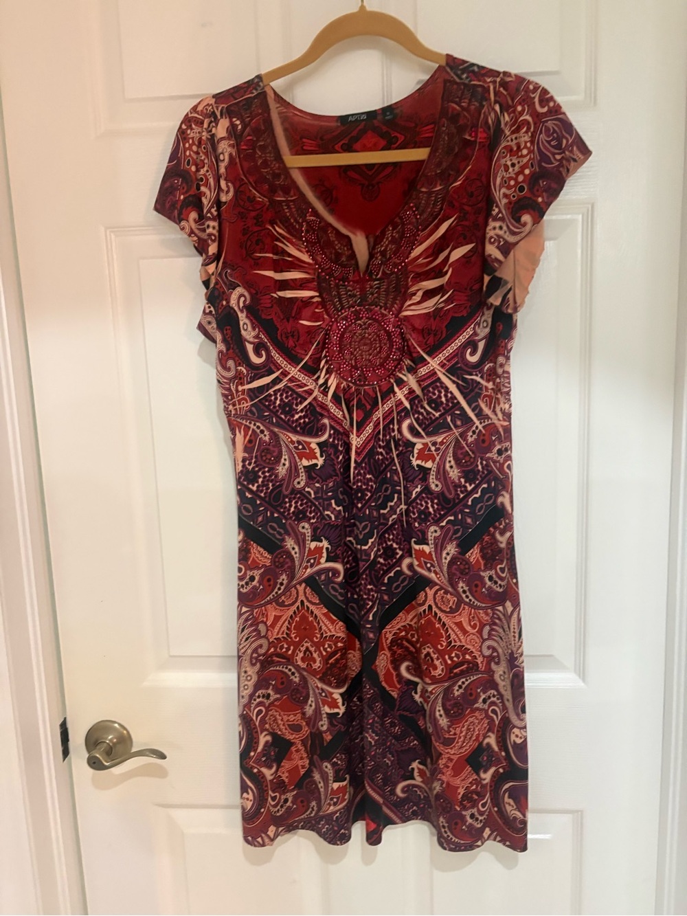 Apt. 9 Paisley Beaded V-Neck Dress Size M Burgundy Red